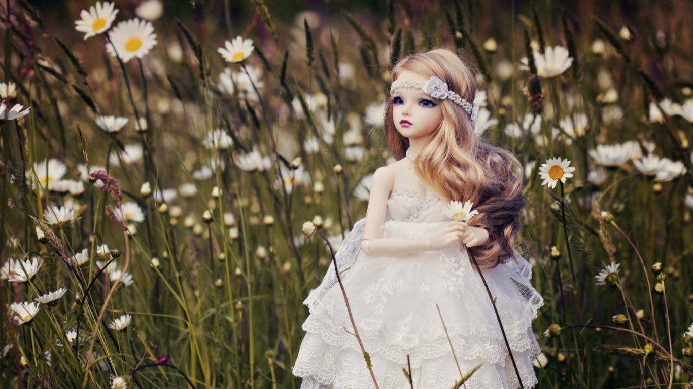 Beautiful Bride Doll wallpaper 1366x768