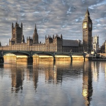 Fondo de pantalla Palace of Westminster in London 208x208