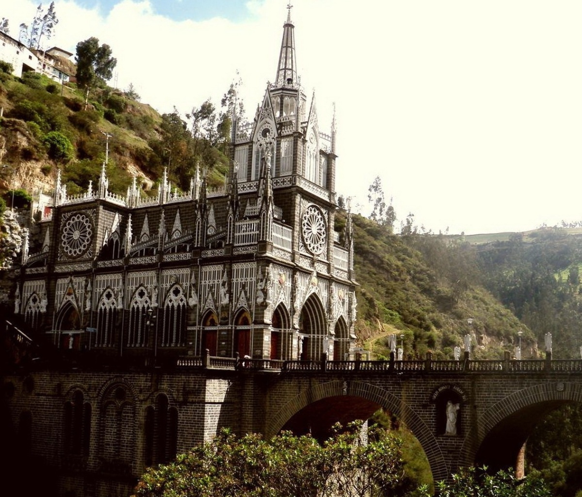 Fondo de pantalla Las Lajas Sanctuary Church Colombia 1200x1024