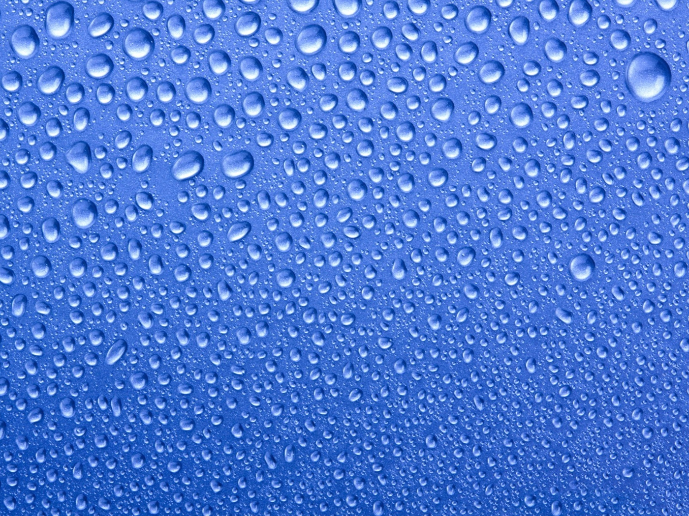 Sfondi Water Drops On Blue Glass 1400x1050