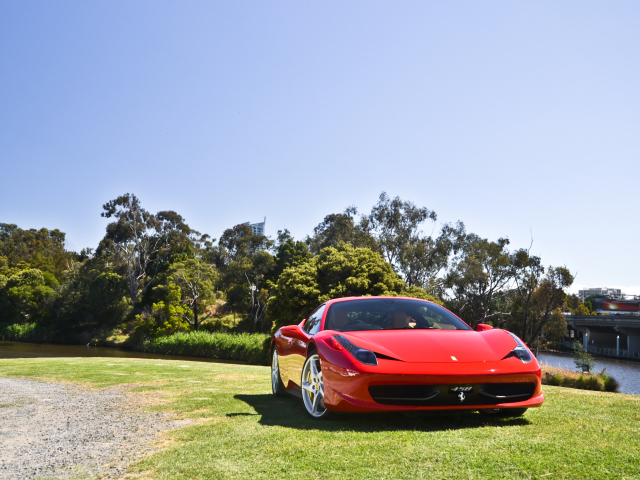 Red Ferrari screenshot #1 640x480