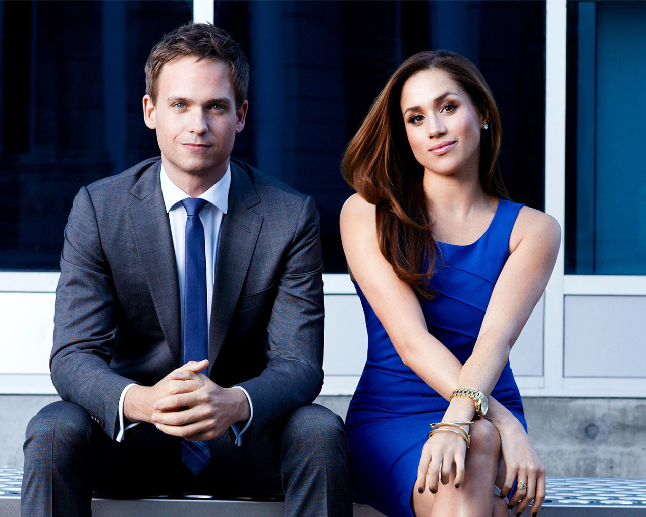 Screenshot №1 pro téma Troian Bellisario And Patrick J Adams in Suits 1280x1024