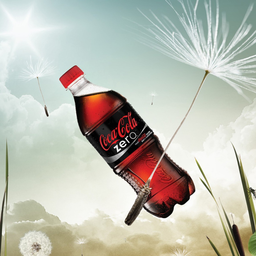 Обои Coca Cola Bottle Floating Zero 1024x1024