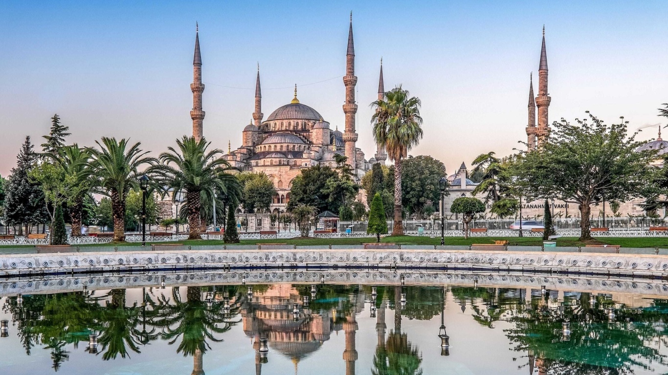 Istanbul Mosque HD screenshot #1 1366x768