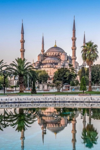 Das Istanbul Mosque HD Wallpaper 320x480