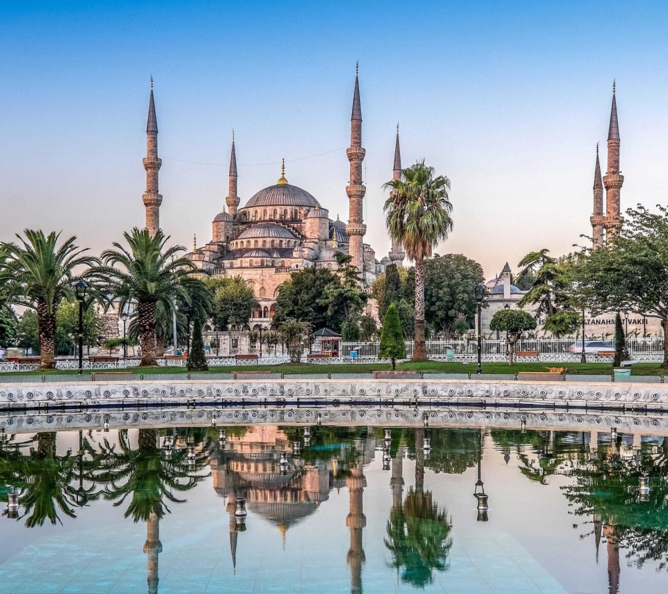 Das Istanbul Mosque HD Wallpaper 960x854