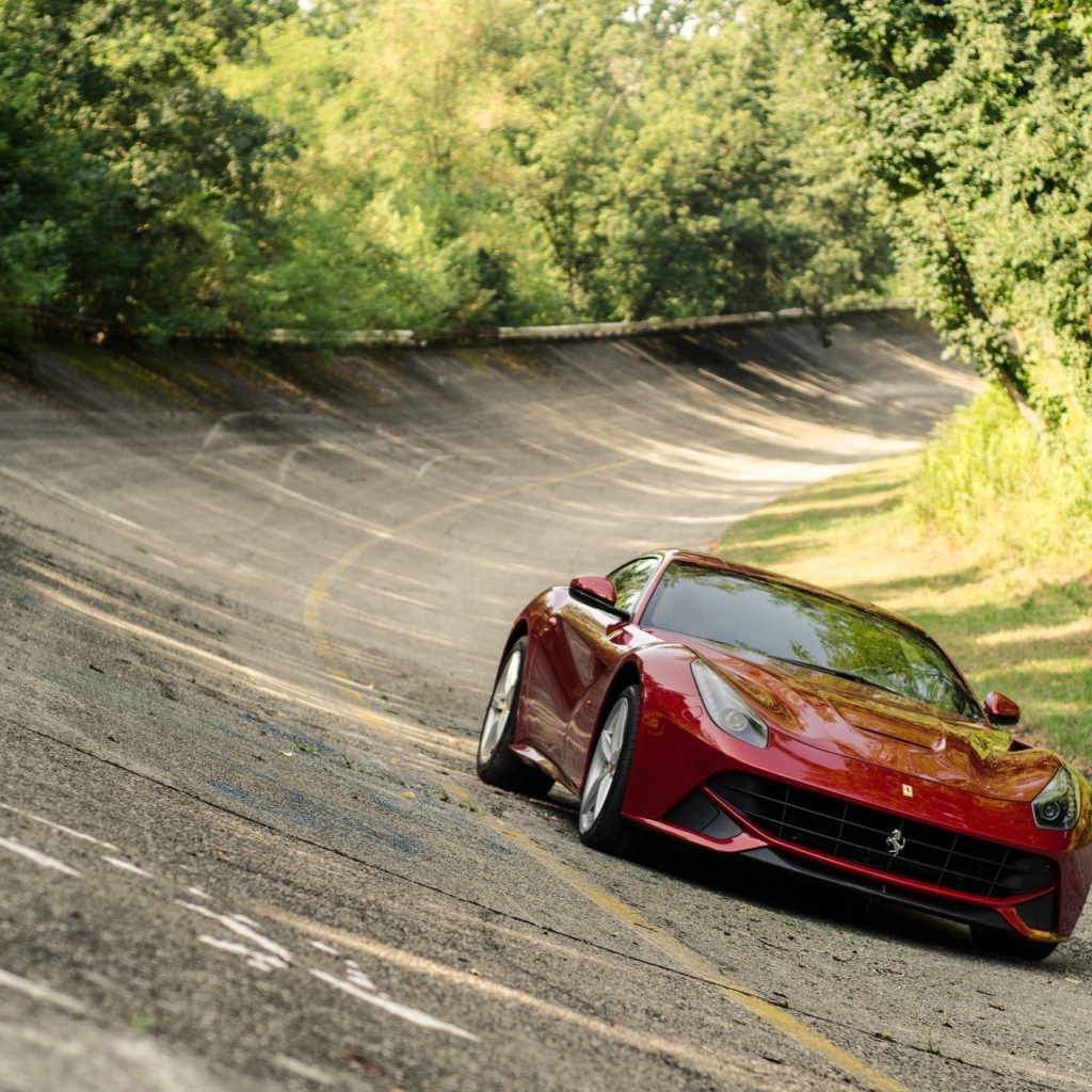 Red Ferrari Berlinetta wallpaper 1024x1024