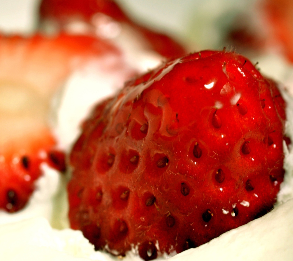 Sfondi Sweet Strawberry 960x854