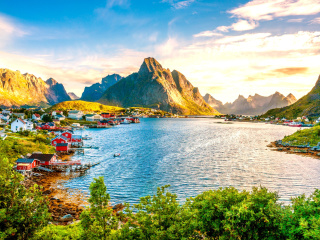 Fondo de pantalla Norway Stunning Landscape 320x240