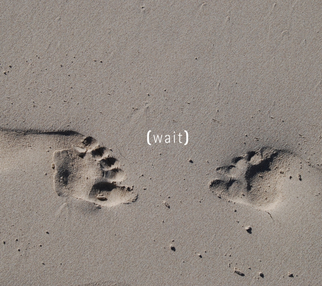 Footprints On Sand wallpaper 1080x960