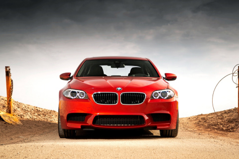 BMW M5 wallpaper 480x320