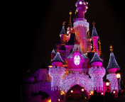Screenshot №1 pro téma Disney Xmas Castle 176x144