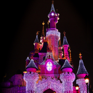 Kostenloses Disney Xmas Castle Wallpaper für iPad mini 2