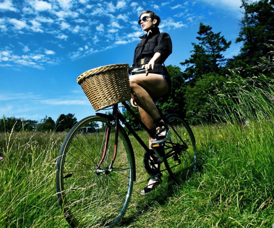 Fondo de pantalla Bicycle Ride 960x800