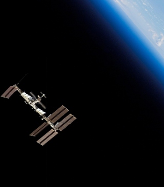 The ISS In Space papel de parede para celular para Nokia 1680 classic