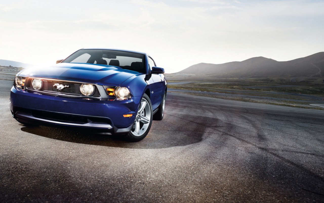 Screenshot №1 pro téma Blue Ford Mustang 1280x800