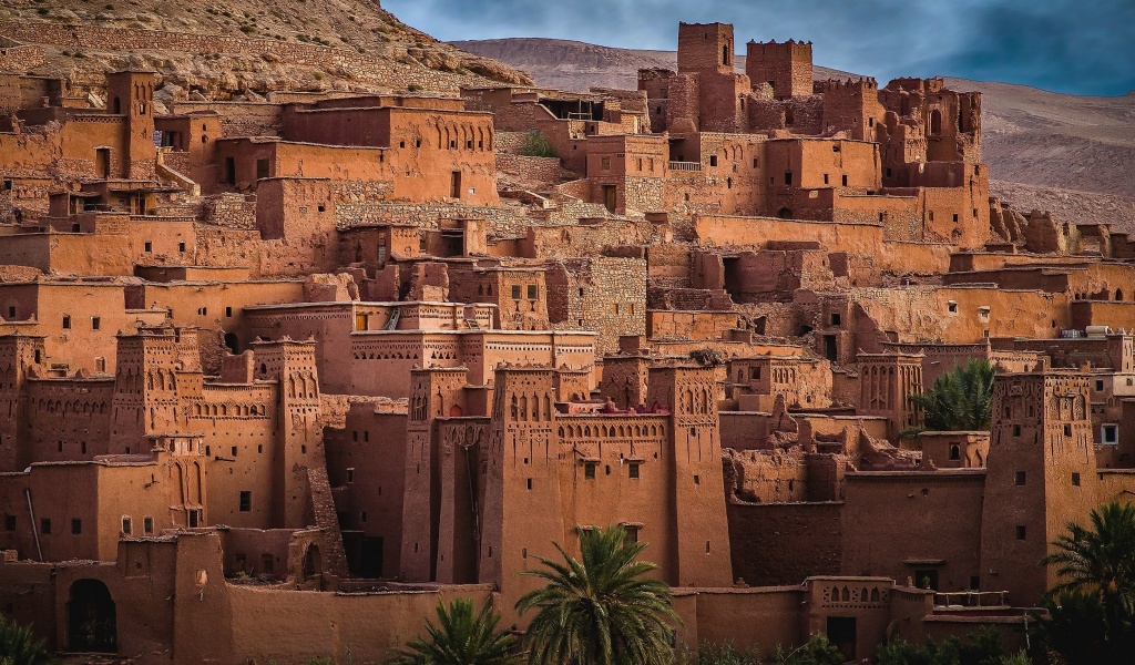 Das Morocco Castle Wallpaper 1024x600