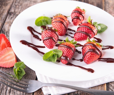 Sfondi Strawberry dessert 480x400