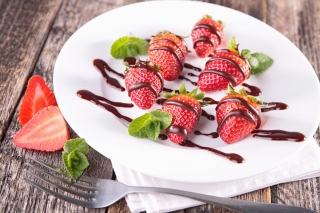 Strawberry dessert Background for Nokia XL
