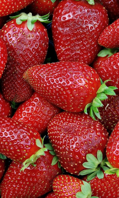 Das Strawberries Wallpaper 480x800