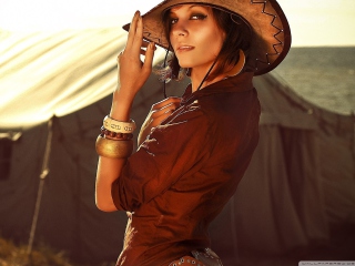 Cowgirl wallpaper 320x240