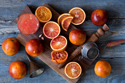 Grapefruit and Juice wallpaper 480x320