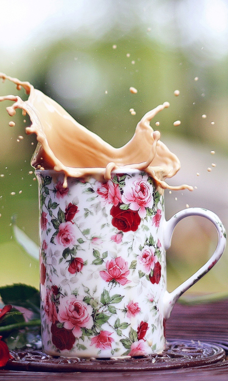Sfondi Coffee With Milk In Flower Mug 768x1280