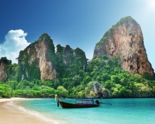 Das Boat And Rocks In Thailand Wallpaper 220x176
