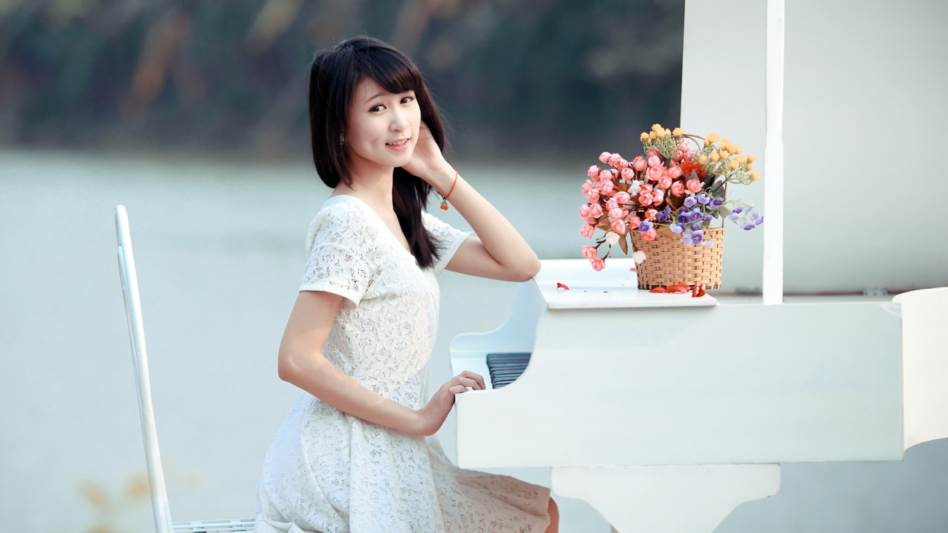 Das Young Asian Girl By Piano Wallpaper 1366x768