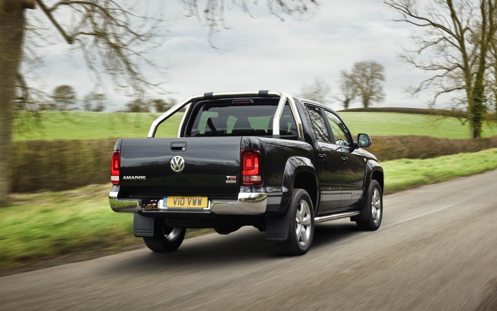 Fondo de pantalla Volkswagen Amarok Pickup Truck 1680x1050