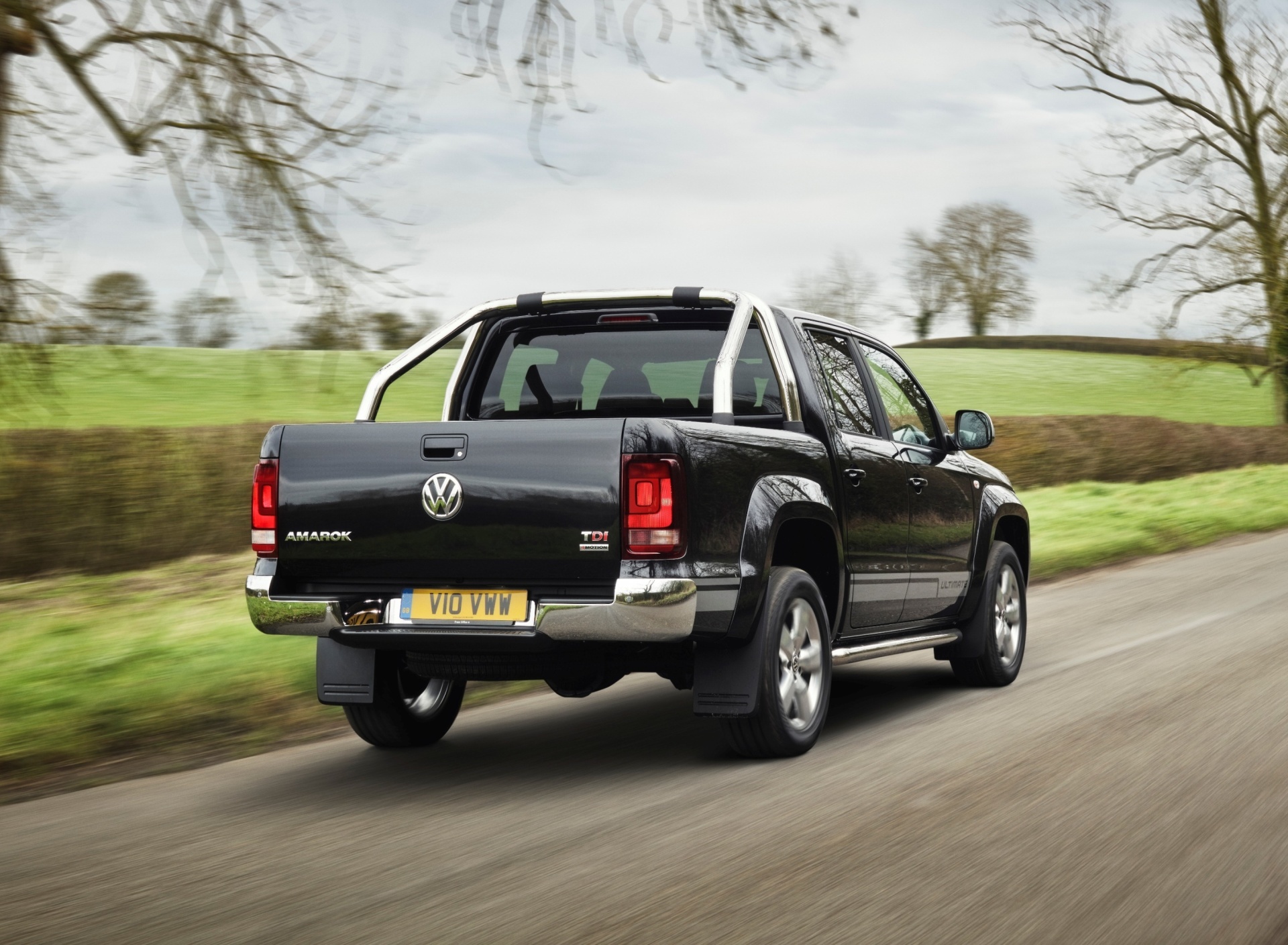 Das Volkswagen Amarok Pickup Truck Wallpaper 1920x1408