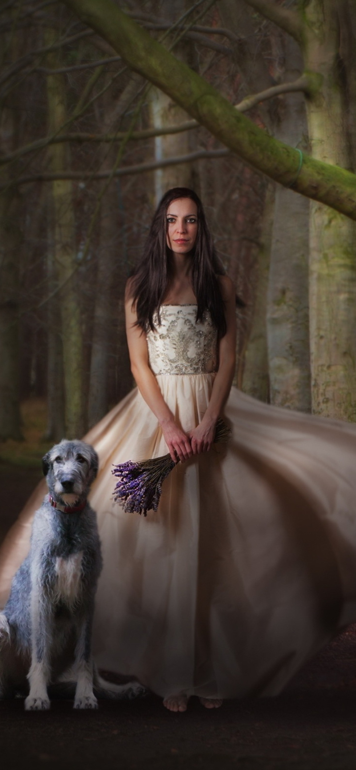 Sfondi Girl, Lavender Bouquet And Dog 1170x2532