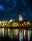 Das Moscow Kremlin and Embankment Wallpaper 128x160
