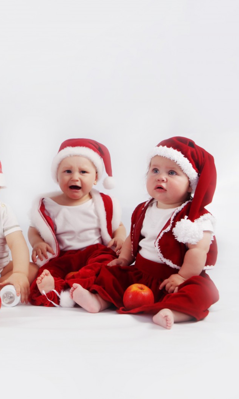 Das Christmas Babies Wallpaper 768x1280