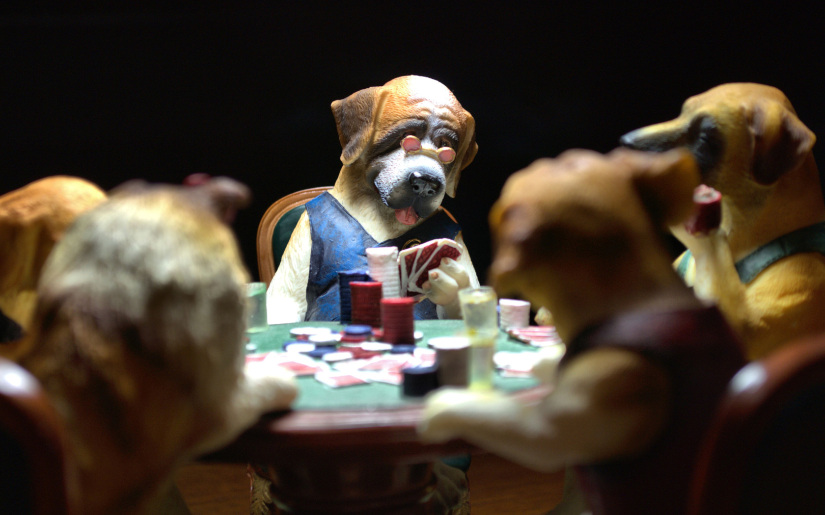 Das Dogs Playing Poker Wallpaper 1680x1050