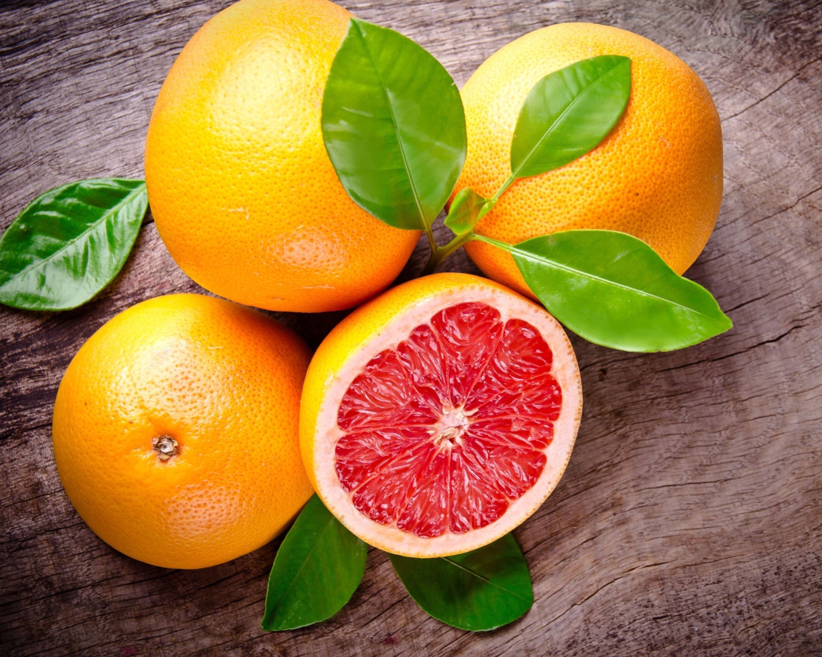 Red Grapefruit wallpaper 1600x1280