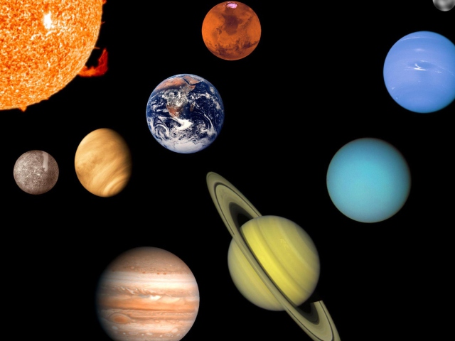 Solar System wallpaper 640x480
