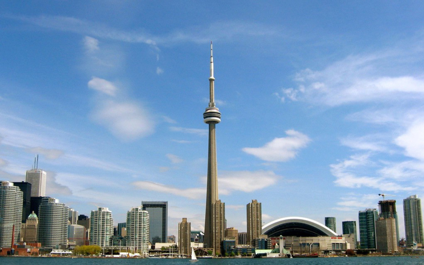 Screenshot №1 pro téma CN Tower in Toronto, Ontario, Canada 1440x900