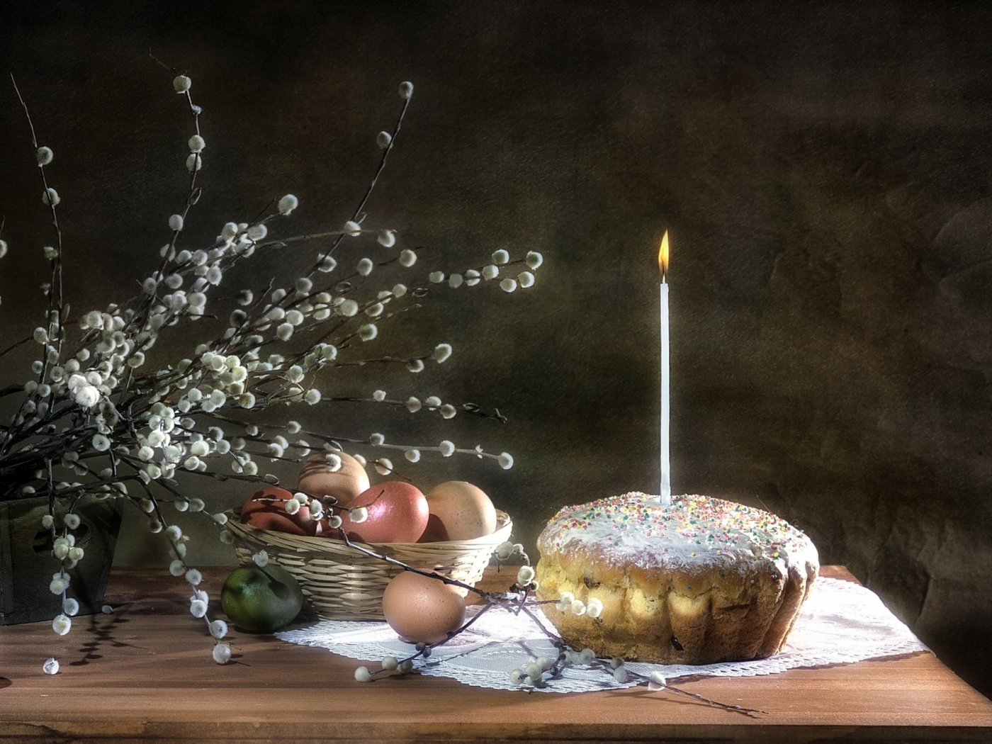 Easter Cake With Candle wallpaper 1400x1050