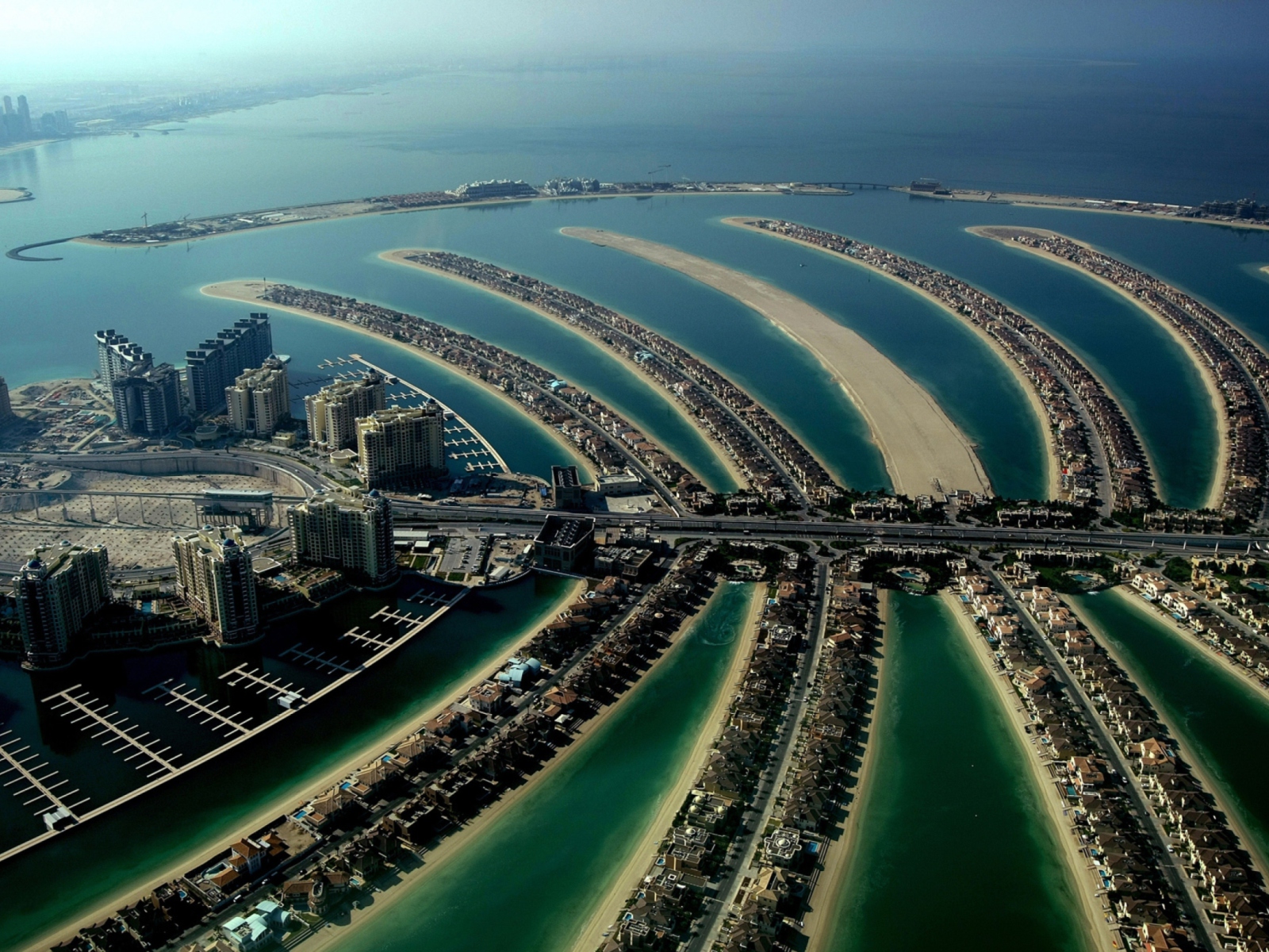 Das Palm Island Dubai Wallpaper 1600x1200