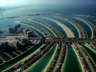 Das Palm Island Dubai Wallpaper 320x240
