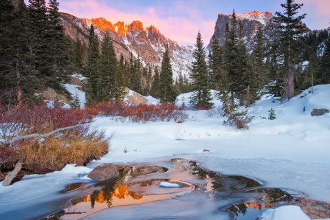Обои Colorado Winter Mountains 480x320