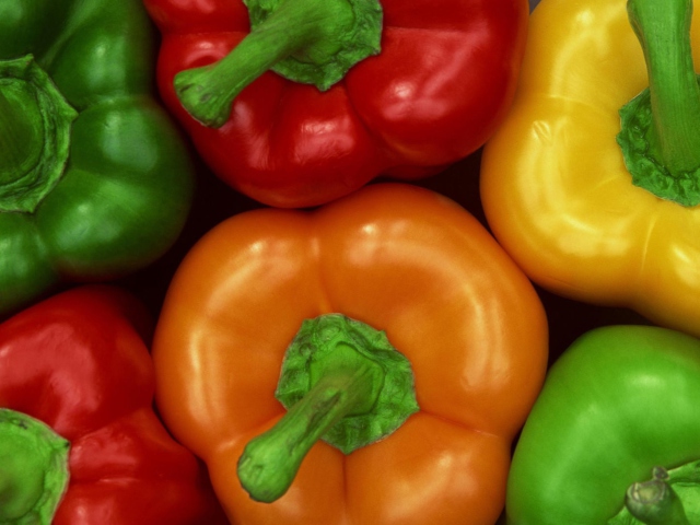 Das Colored Peppers Wallpaper 640x480