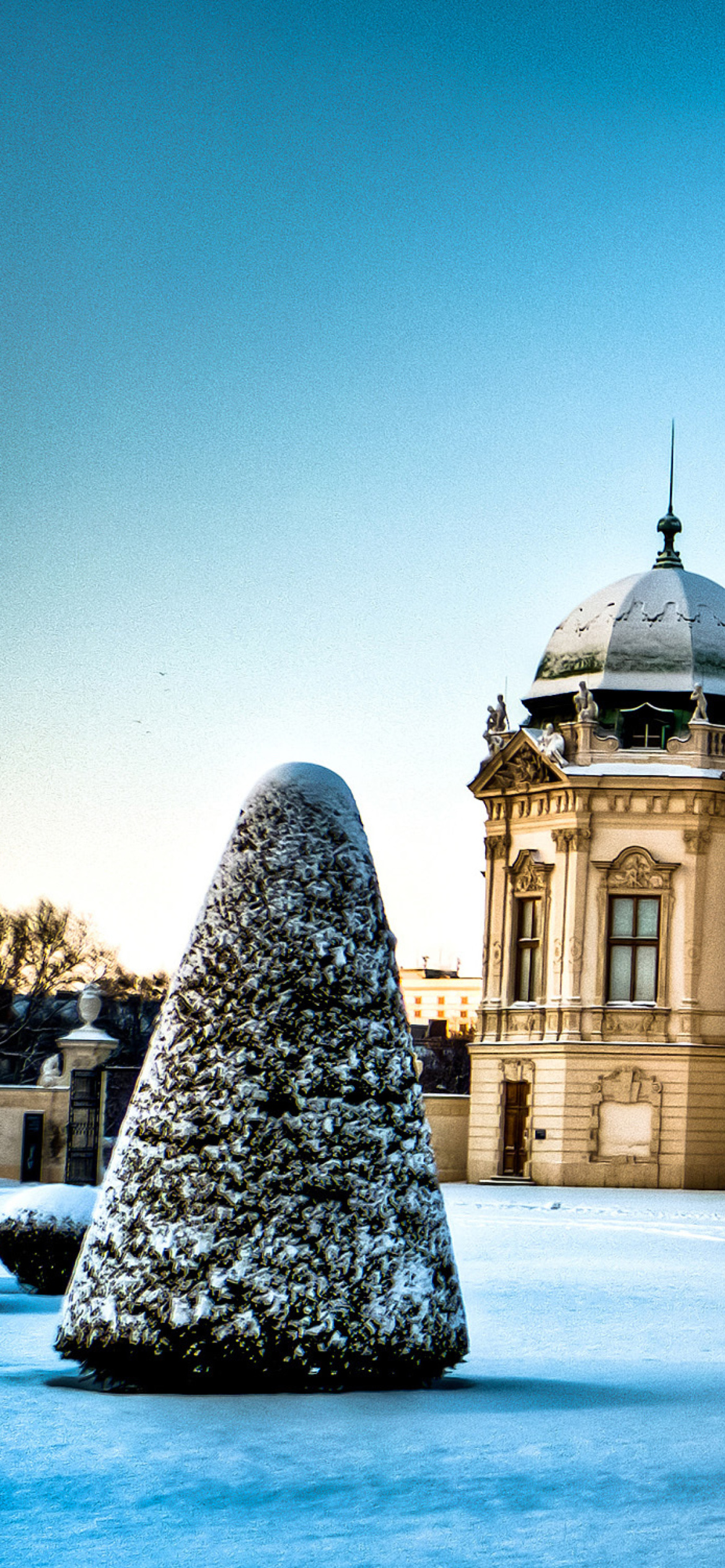 Fondo de pantalla Belvedere Baroque Palace in Vienna 1170x2532