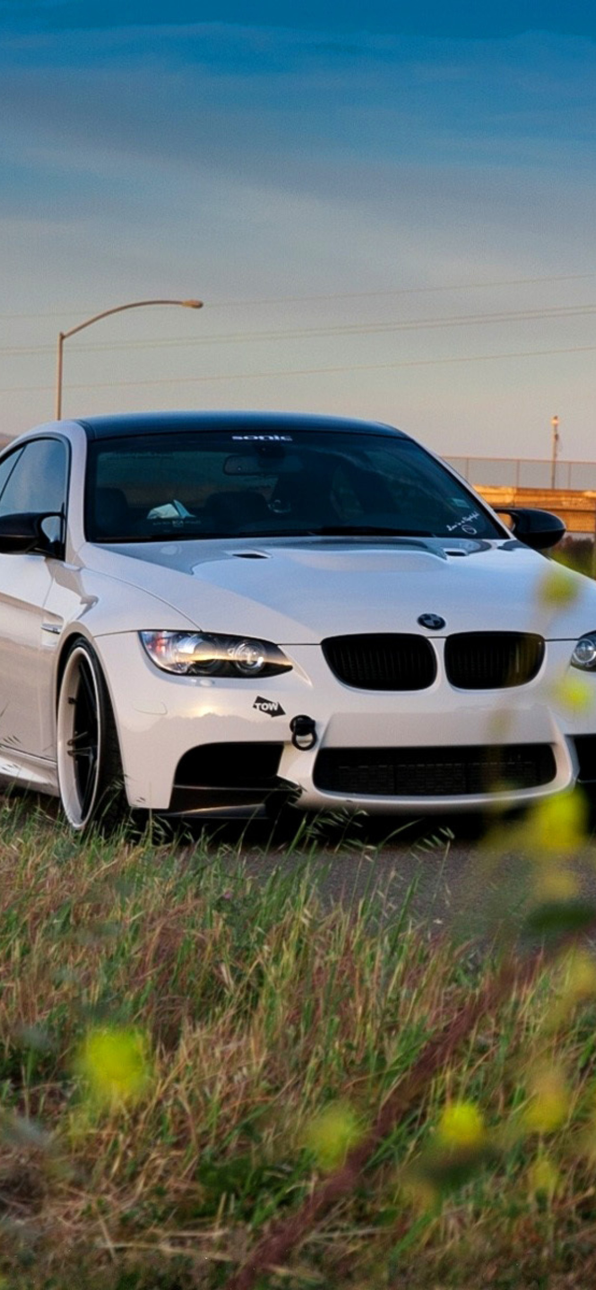 BMW M3 with Wheels 19 wallpaper 1170x2532