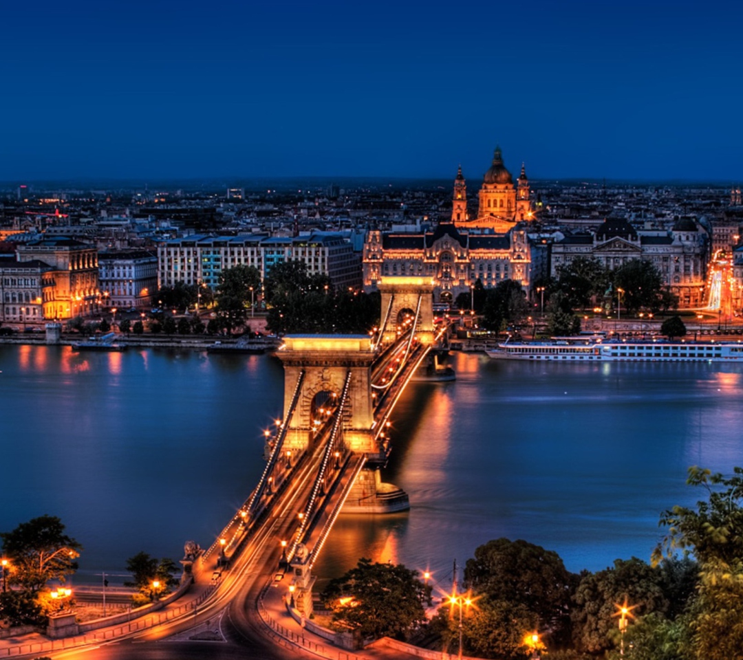 Das Budapest Wallpaper 1080x960