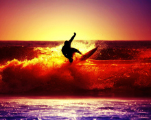 Fondo de pantalla Surfing 220x176