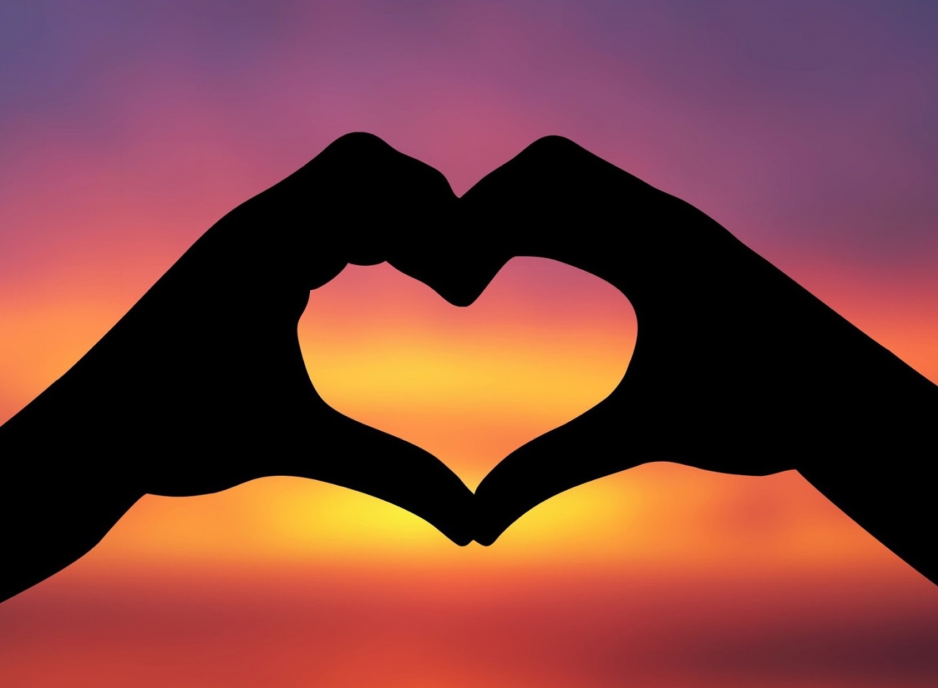 Das Hands Making A Heart In The Sunset Wallpaper 1920x1408