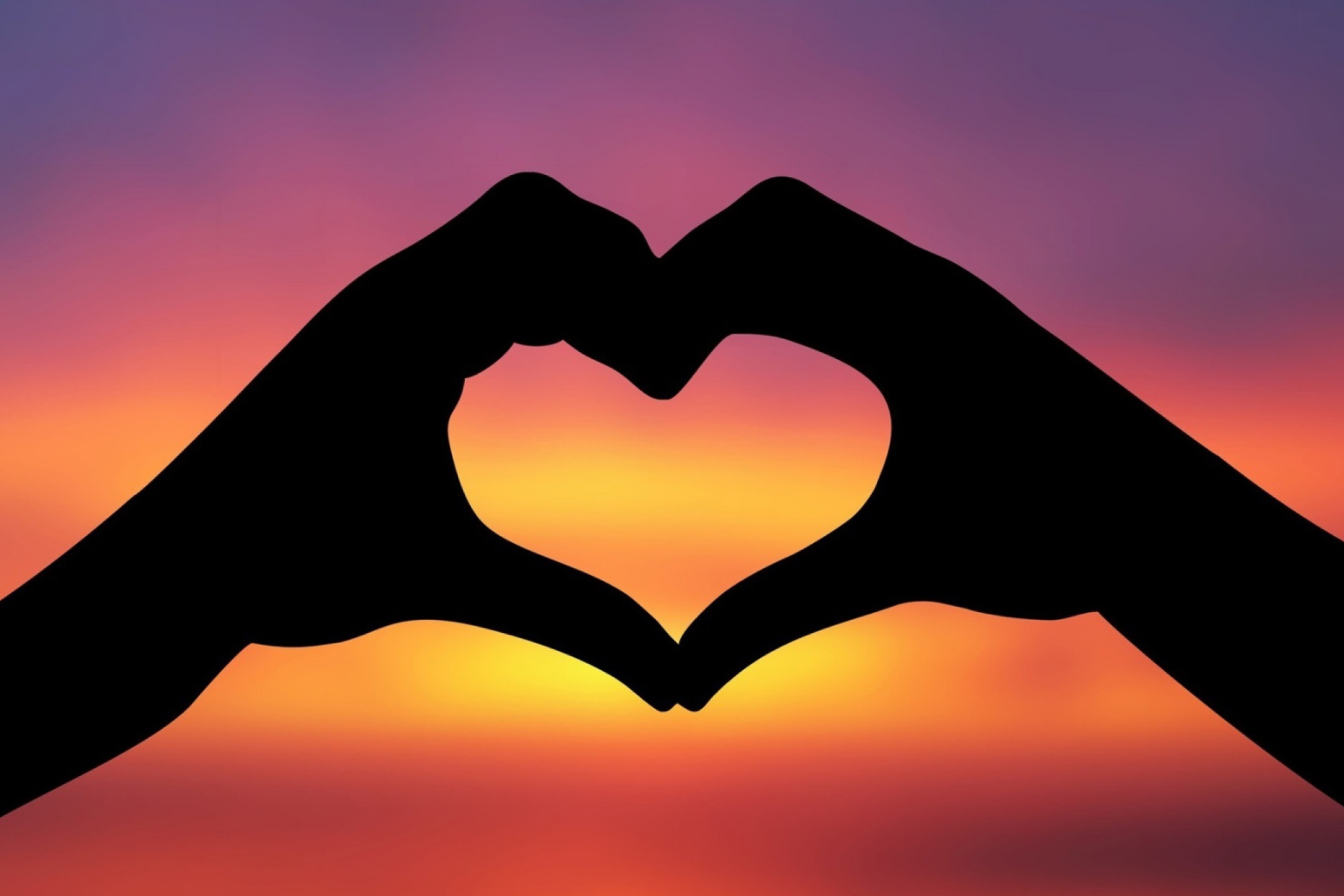 Hands Making A Heart In The Sunset wallpaper 2880x1920