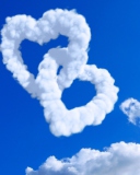 Das Heart Shaped Clouds Wallpaper 128x160